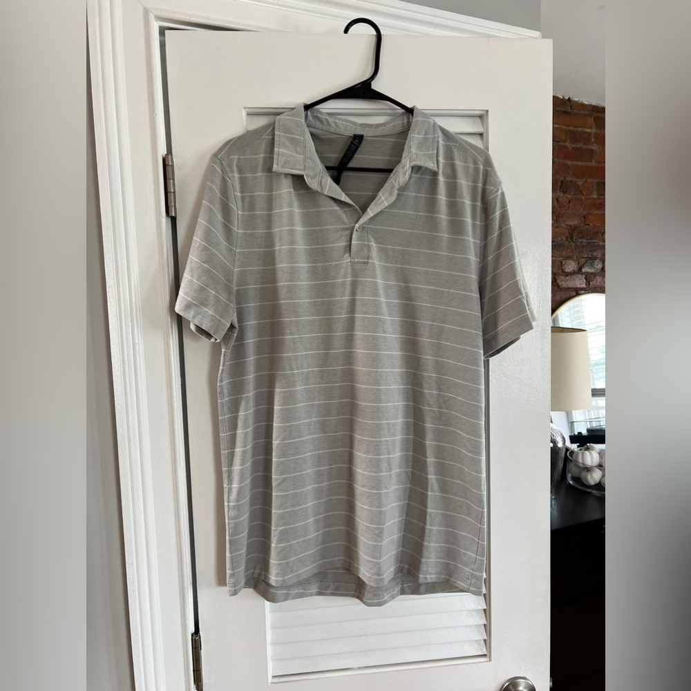 Men’s Lululemon Polo Shirt, Size L